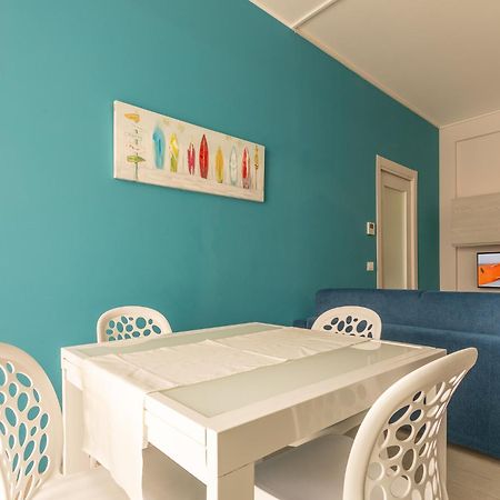 Case Vacanze Blue Bay Resort Roseto Degli Abruzzi Extérieur photo